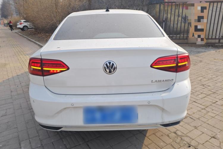 Used Volkswagen Lamando 2021 230TSI DSG Fashion Edition
