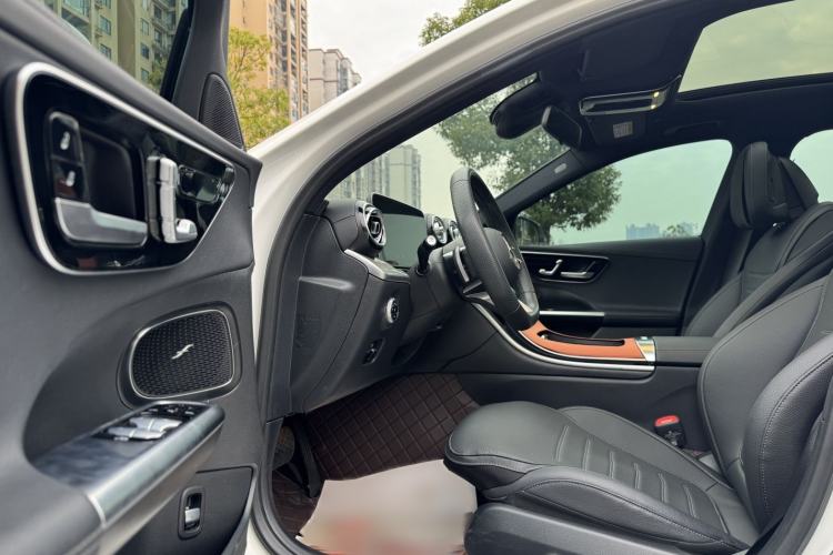 Used Mercedes-Benz C-Class 2024 Restyled C 260 L Sport Edition
