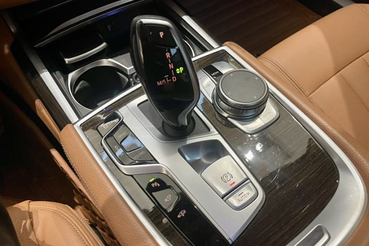 Used BMW 7 Series 2018 730Li Leading Model Excellence Package
