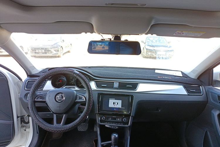 Used Skoda Rapid 2020 1.5L Automatic Comfort Edition
