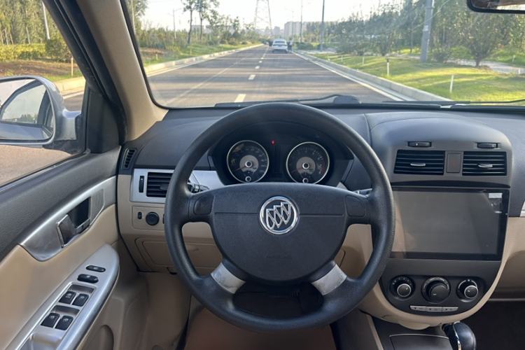 Used Buick Excelle 2013 1.5L Automatic Classic Model
