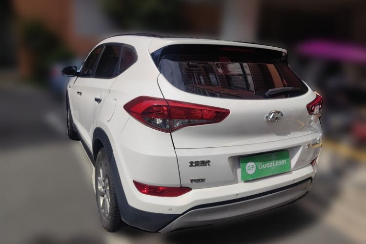 Used Hyundai Tucson 2018 1.6T Dual-Clutch Two-Wheel Drive 15th Anniversary Special Edition
