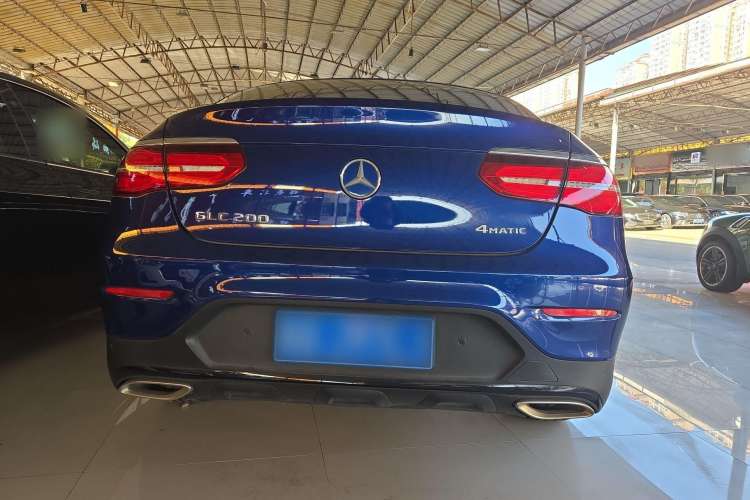 Used Mercedes-Benz GLC Coupe 2017 GLC 200 4MATIC Coupe SUV
