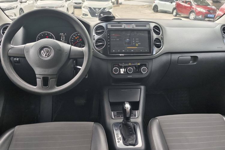 Used Volkswagen Tiguan 2016 280TSI Automatic Two-Wheel-Drive Silk Road Style Edition