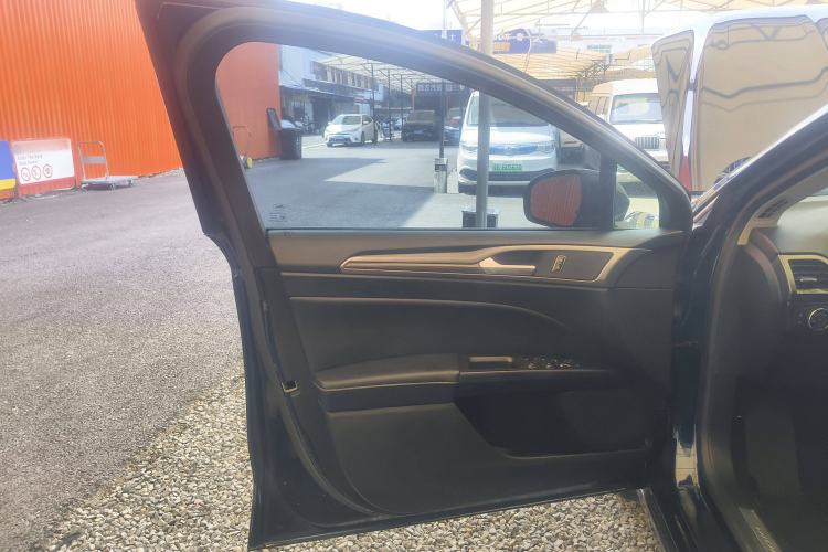 Used Ford Mondeo 2017 Facelifted EcoBoost 180 Fashion Edition
