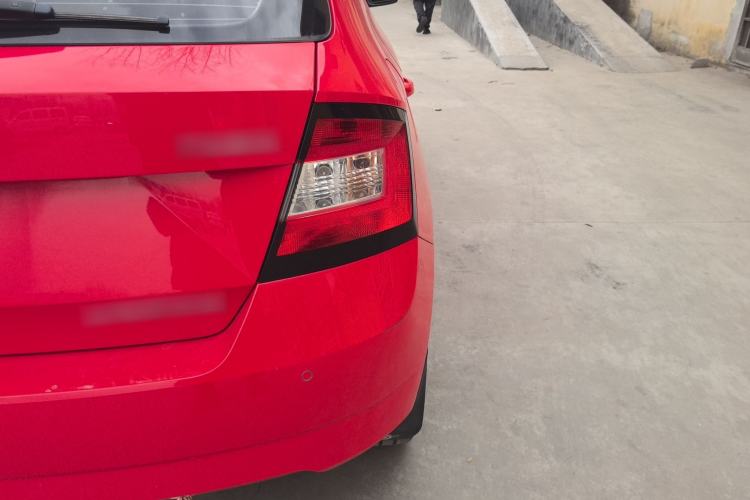 Used Skoda Fabia 2017 1.4L Automatic Car Enjoy Edition