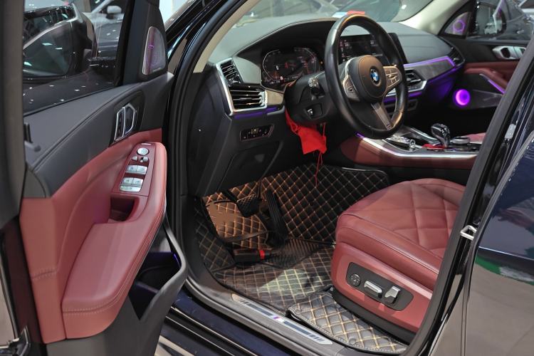 Used BMW X5 2022 Restyled xDrive 30Li Luxury Version M Sport Package