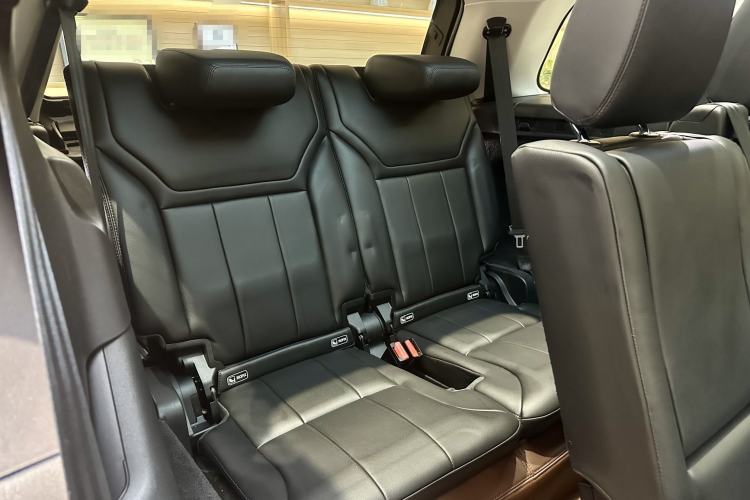 Used Land Rover Discovery 2017 3.0 SC V6 SE