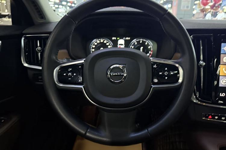 Used Volvo S90 2020 T5 Zhiyi Luxury Edition
