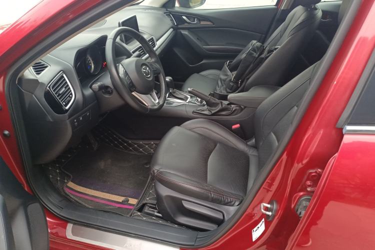 Used Mazda Mazda 3 Axela 2014 Sedan 1.5L Automatic Prestige Model
