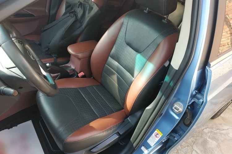 Used BYD Surui 2015 Revised Version 1.5L Manual Luxury Edition
