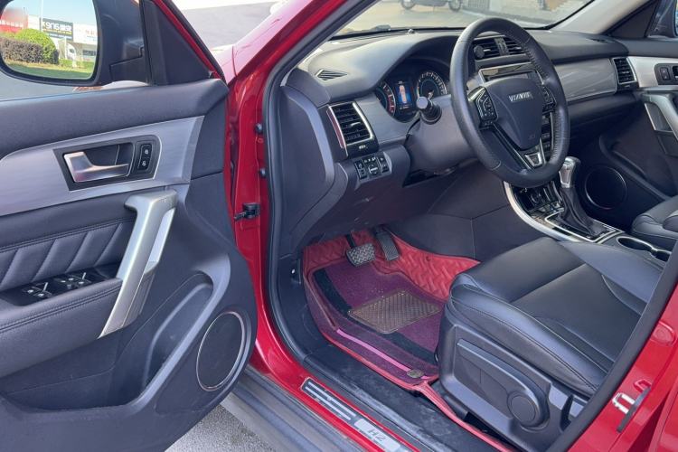 Used Haval H2 2016 Red-Label 1.5T Automatic Two-Wheel Drive Luxury Model
