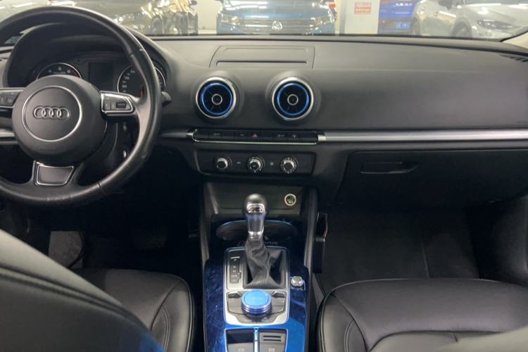 Used Audi A3 2014 Limousine 35 TFSI Automatic Fashion Model
