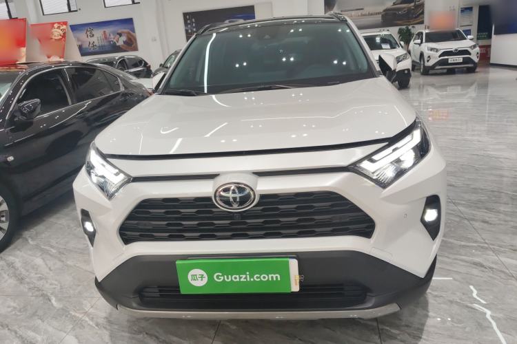 Used Toyota RAV4 2023 2.0L CVT Two-Wheel Drive Fashion Plus Edition