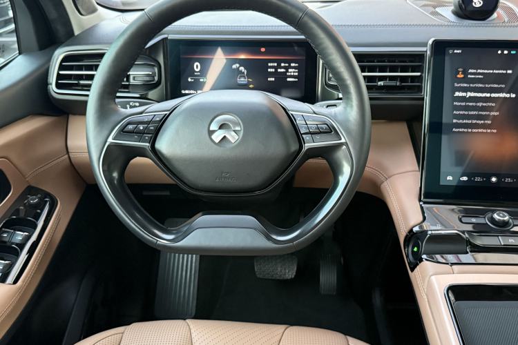 Used Nio ES8 2018 355 km Base Version 7-Seater Edition
