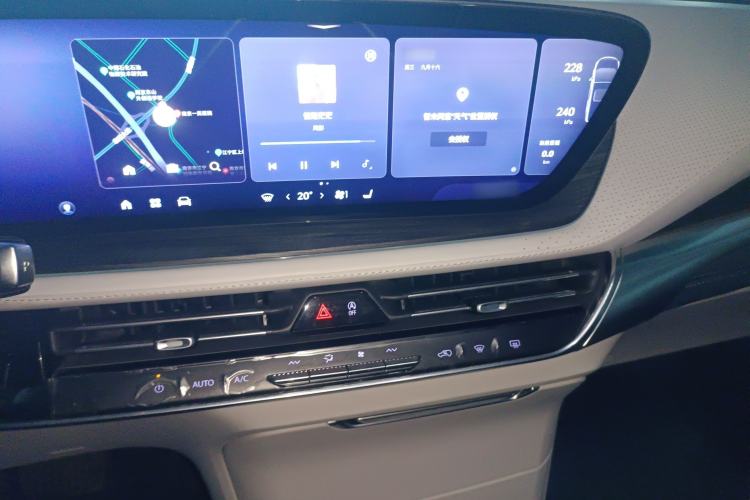 Used Buick Century 2023 2.0T Four-Seat Private Edition
