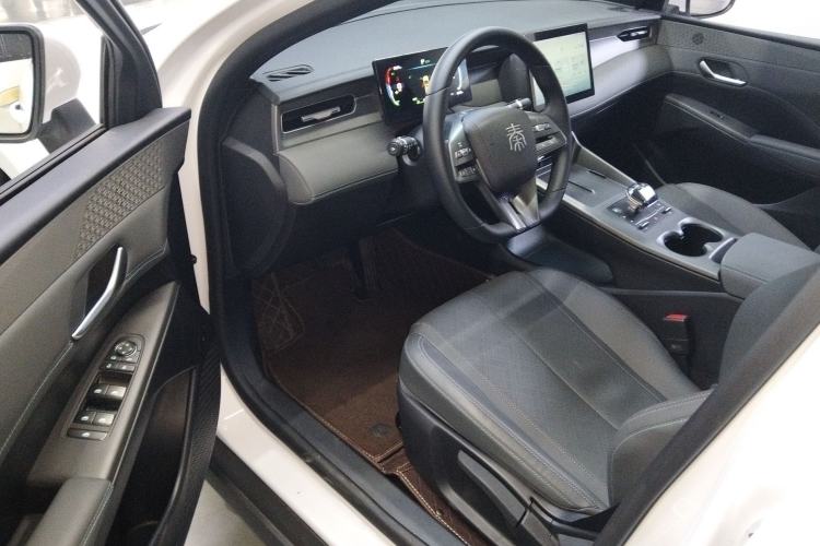 Used BYD Qin PLUS 2025 DM-i Smart Drive 55KM Leading Model