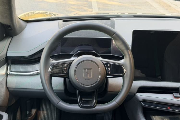 Used Zeekr 001 2022 Ultra-Long Range Dual-Motor YOU Version
