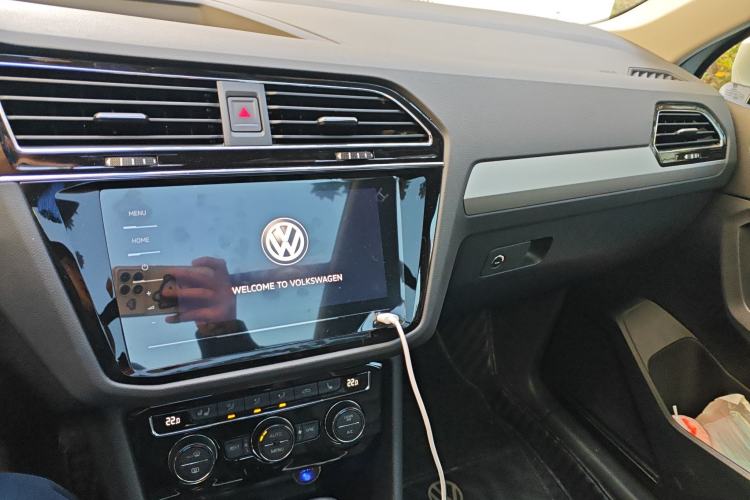 Used Volkswagen Tiguan L 2020 330TSI Automatic Two-Wheel Drive Smart Luxury Edition China VI Standard
