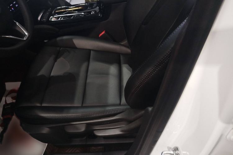 Used Buick Envision 2020 Onix S 652T Two-Wheel Drive Elite Model
