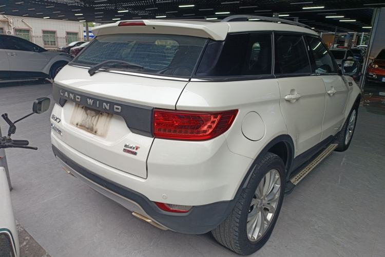 Used Land X7 2015 2.0T Panoramic Prestige Edition
