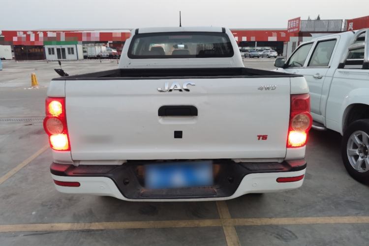 Used  T6 2022 2.0T Diesel 4x4 Engineering Version with Long Wheelbase
