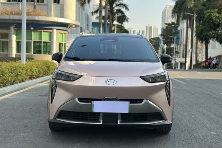 Used AION Y 2022 70 Tech Edition Lithium Iron Phosphate
