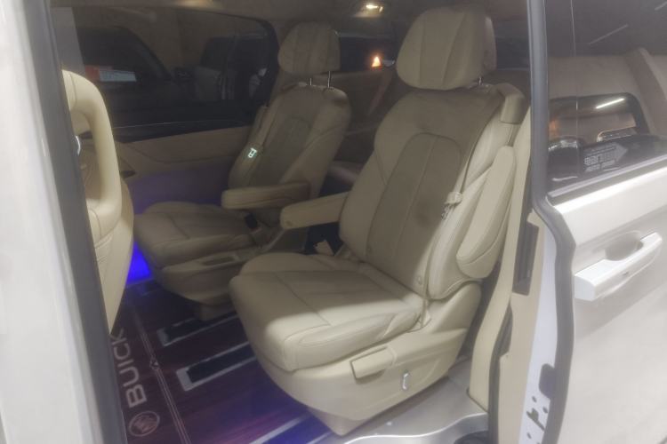 Used Buick GL8 2023 ES Lu Zun Deluxe Model
