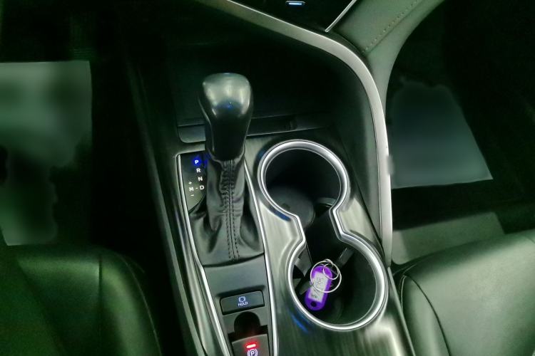 Used Toyota Camry 2021 2.0G Luxury Edition