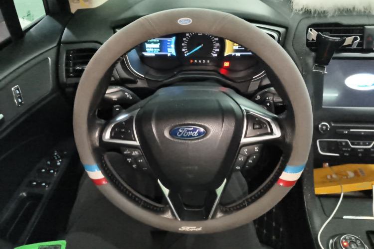 Used Ford Mondeo 2017 EcoBoost 180 Luxury Model
