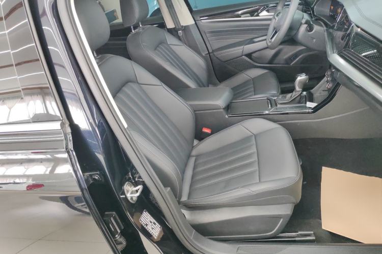 Used Volkswagen Passat 2024 280TSI Business Edition
