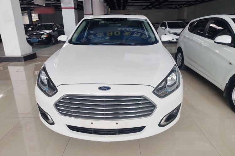 Used Ford Escort 2017 Happiness Edition 1.5L Automatic Fashion Version
