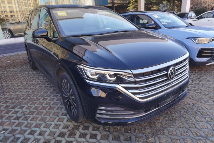 Used Volkswagen Viloran 2024 380TSI Premium Edition
