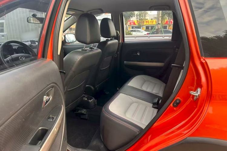 Used Great Wall M4 2014 1.5L manual Comfort trim level
