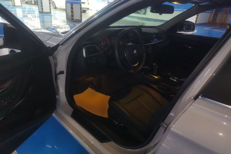 Used BMW 3 Series 2017 320Li Fashion Model