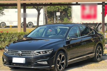 Used Volkswagen Magotan 2023 2 Million Units Commemorative Edition 330TSI DSG Luxury Version