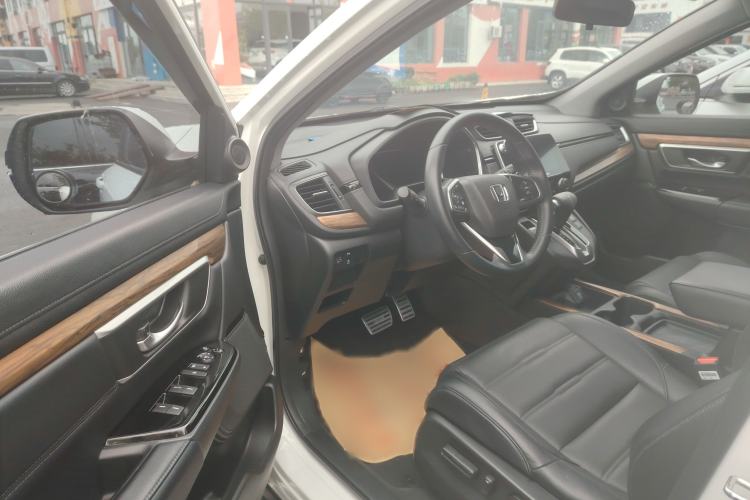 Used Honda CR-V 2019 Brilliant Edition Plus 240TURBO CVT Two-Wheel Drive Fashion Version China VI Emission Standard
