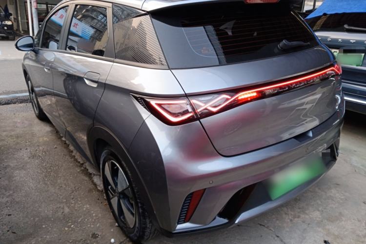 Used BYD Dolphin 2023 420 km Free Version
