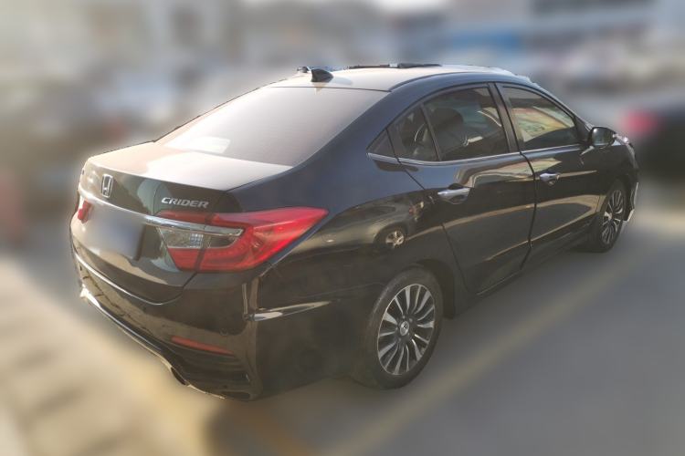 Used Honda Crider 2015 1.8L automatic luxury edition
