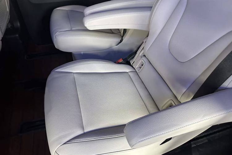 Used Mercedes-Benz Vito 2016 2.0T Business Edition
