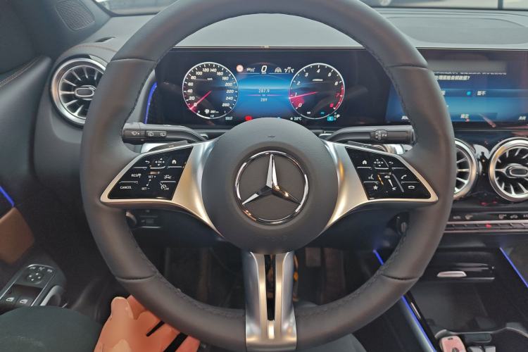 Used Mercedes-Benz GLB 2025 GLB 220 Sport Edition