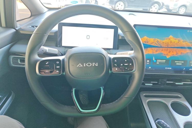 Used AION Y 2023 Plus 510 Smart Edition
