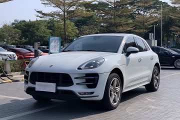 Used Porsche Macan 2017 Macan Turbo 3.6T