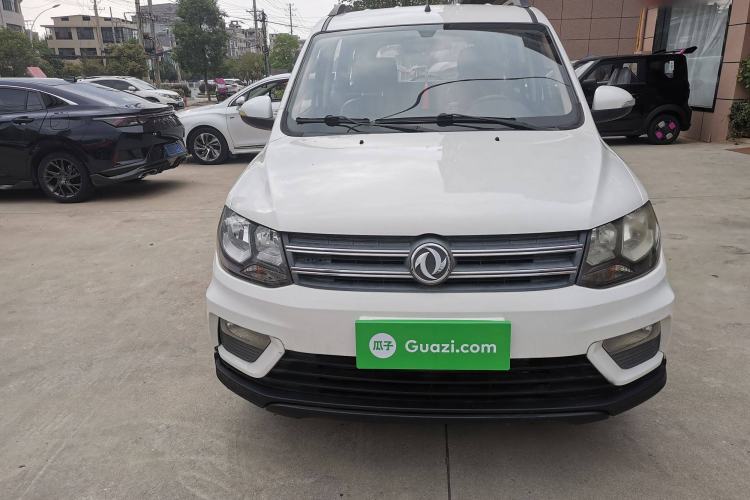 Used Dongfeng Fengon 370 2016 1.5L Manual Elite Home Edition 7-Seater
