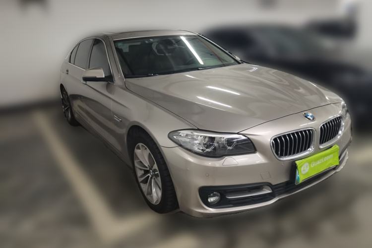 Used BMW 5 Series 2017 525Li Leading Model
