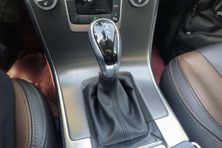 Used Volvo XC60 2017 T5 Smart Upgrade Edition
