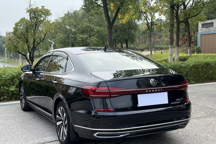 Used Volkswagen Passat 2023 330TSI Luxury Edition
