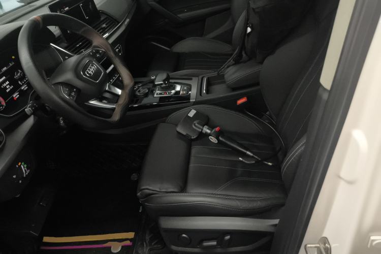 Used Audi Q5L 2022 40T Luxury Dynamic Model