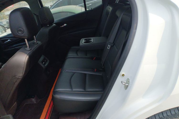 Used Chevrolet Equinox 2019 535T Automatic YuJie Edition China VI
