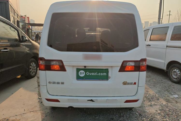 Used Jinbei Gold Hiace M Classic 2022 1.5L Engineering Lion Passenger Vehicle 6 Seats
